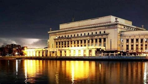Retired CA justice named PhlPost chief .